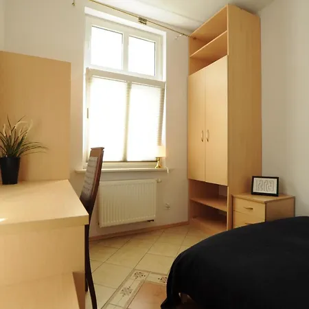 Pokoje Przy Plazy Grunwaldzka 87 *